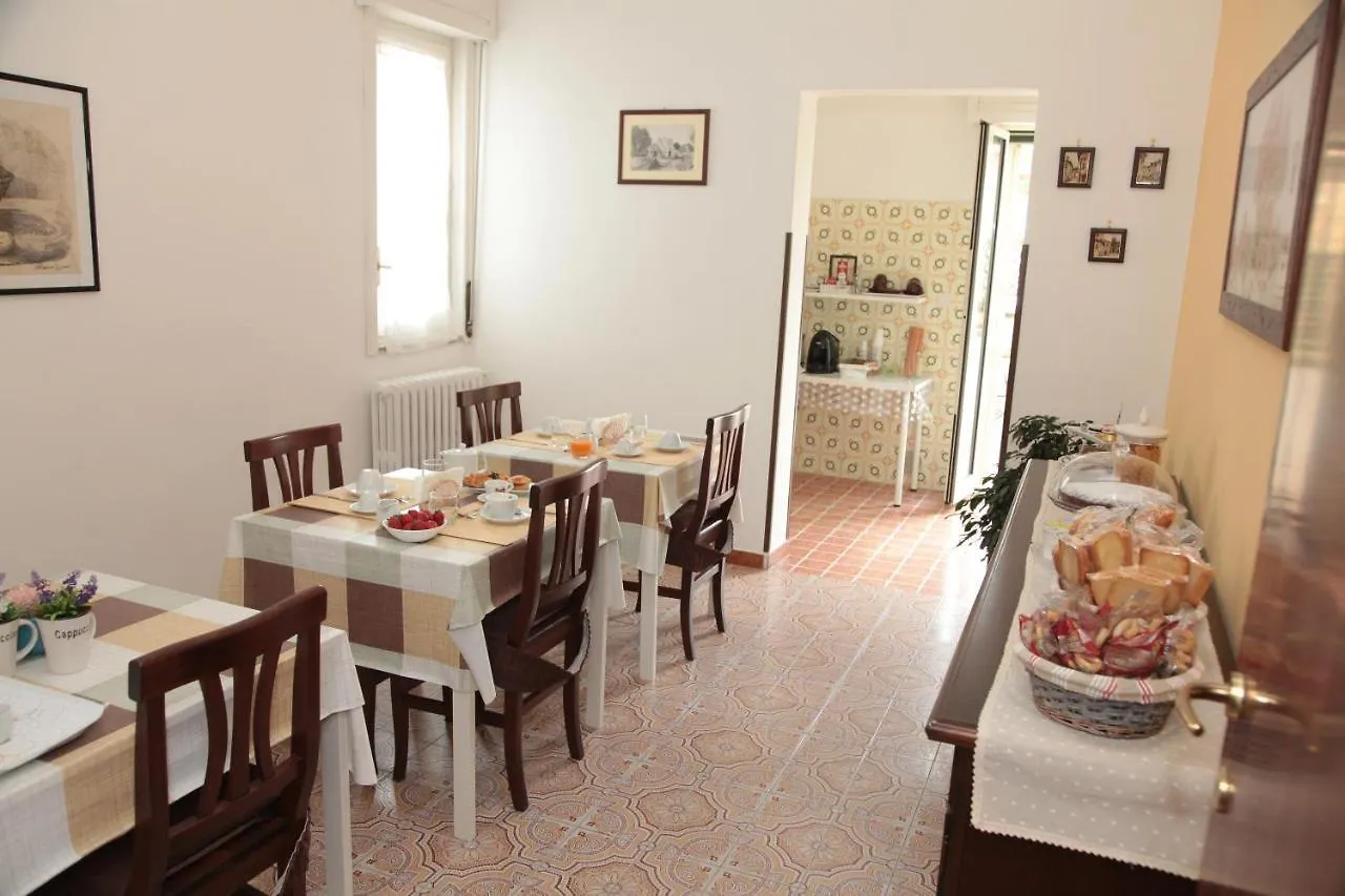 B&B Amèlie Lecce Couette-café