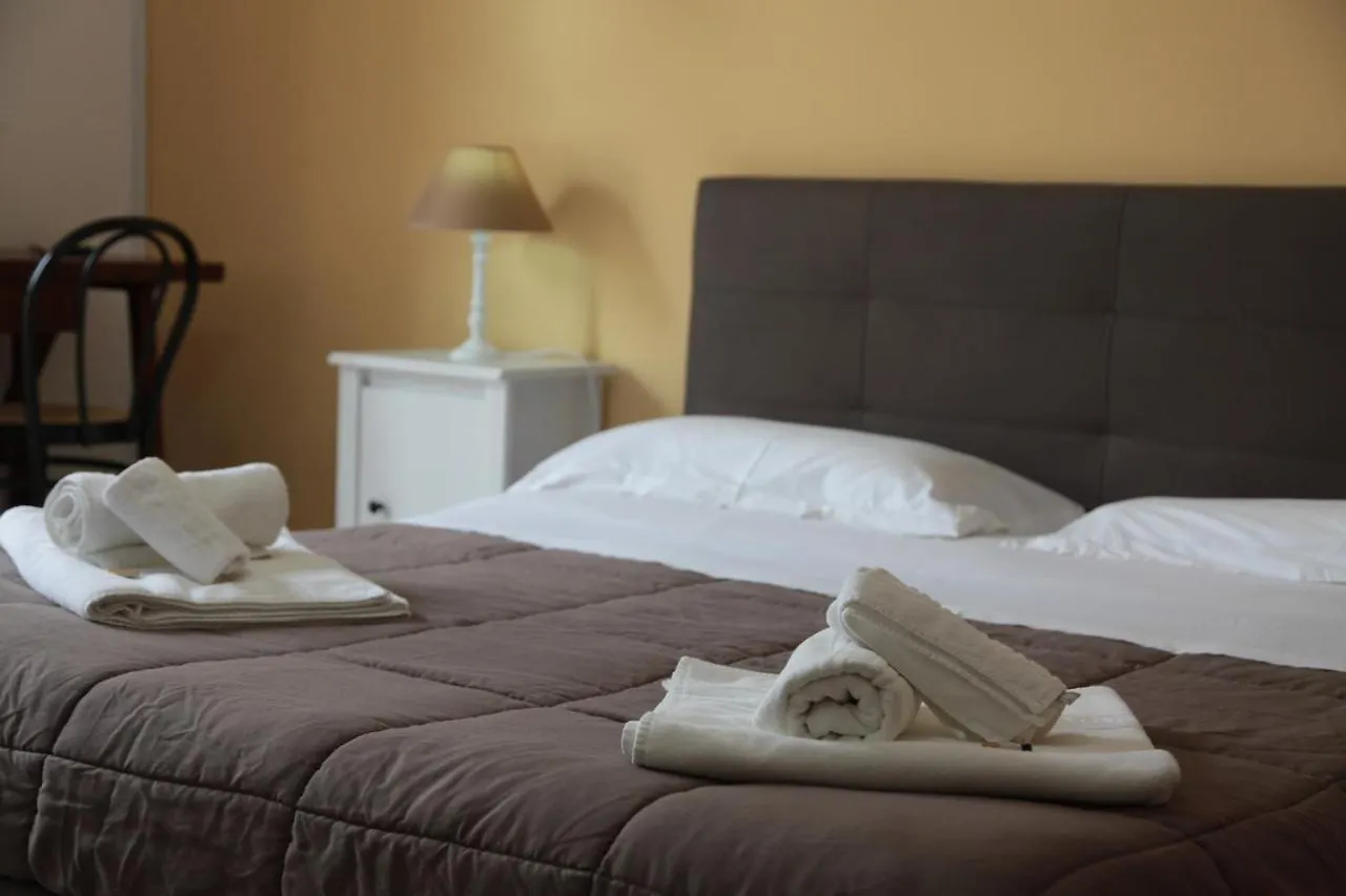 B&B Amelie Lecce Oda ve Kahvaltı